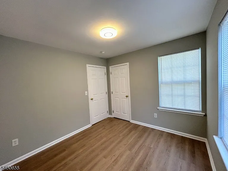2501 Vantage Ct — Photo 14
