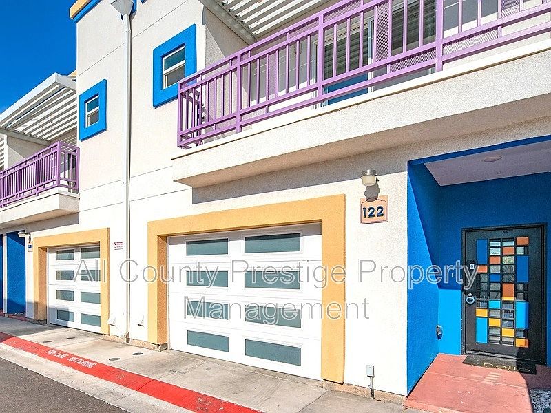 1st image of 15350 N 29th St #101