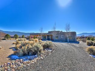 302 Morgan Rd, Taos, NM 87571