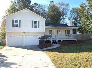 350 River Trace Dr, Villa Rica, GA 30180