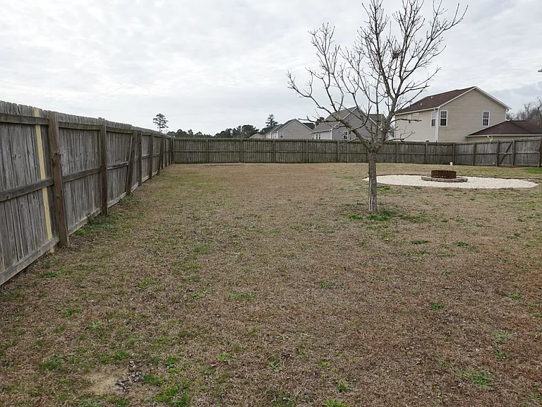 407 Sundown Ct — Photo 10