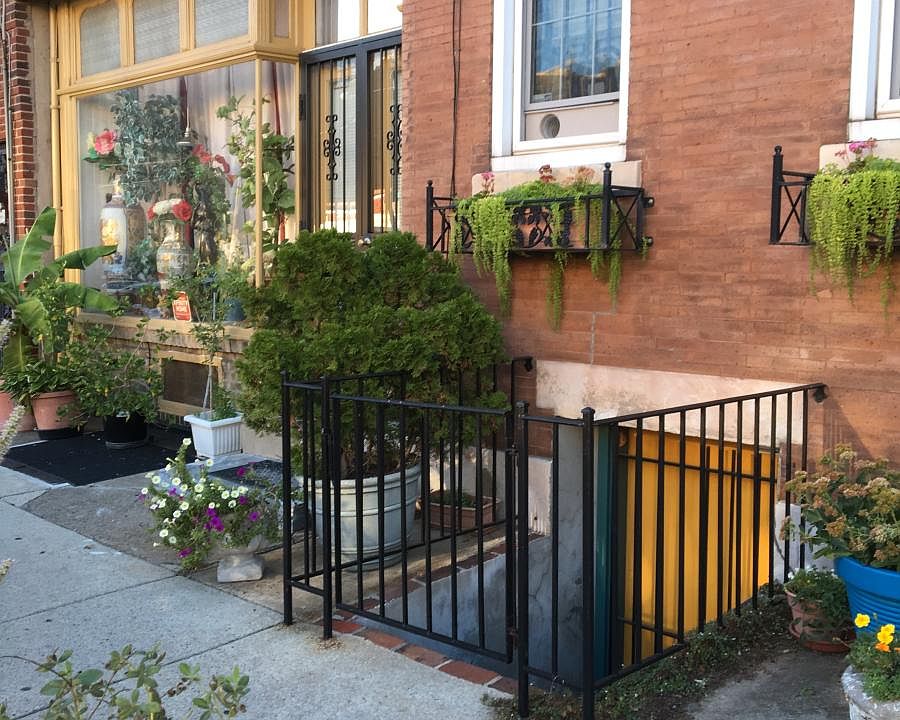 FRONT OF PROPERTY - VIEW 4