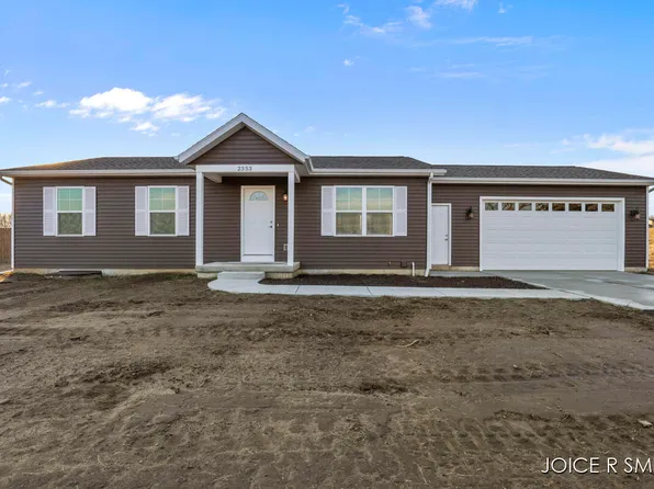 2353 Jefferson Rd, Ionia, MI 48846
