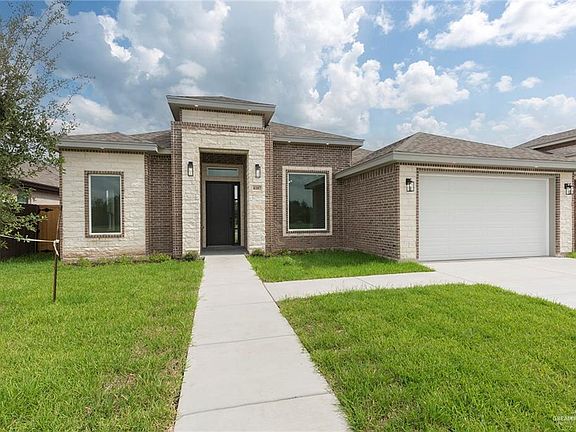 3rd image of 4107 Grand Canal Dr