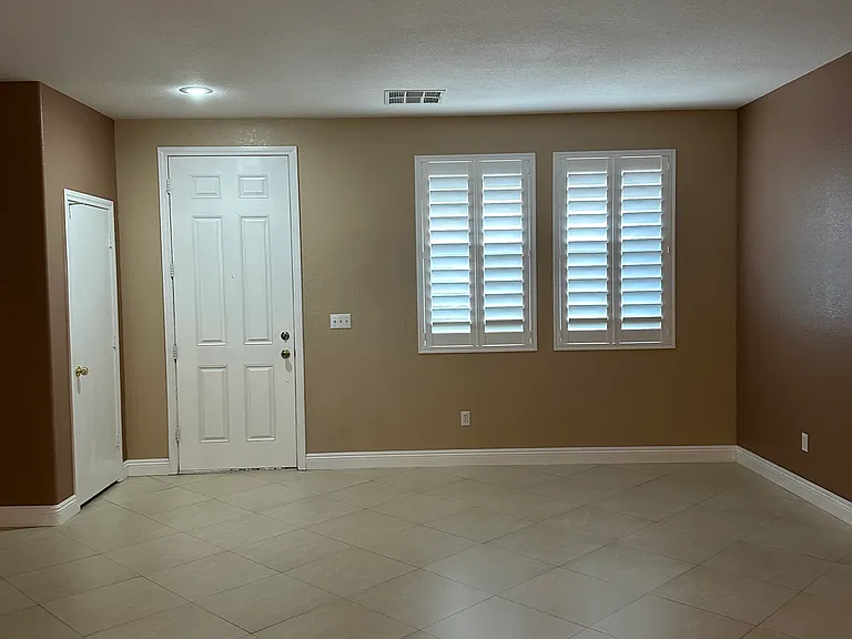 128 Temple Wood Ct — Photo 15