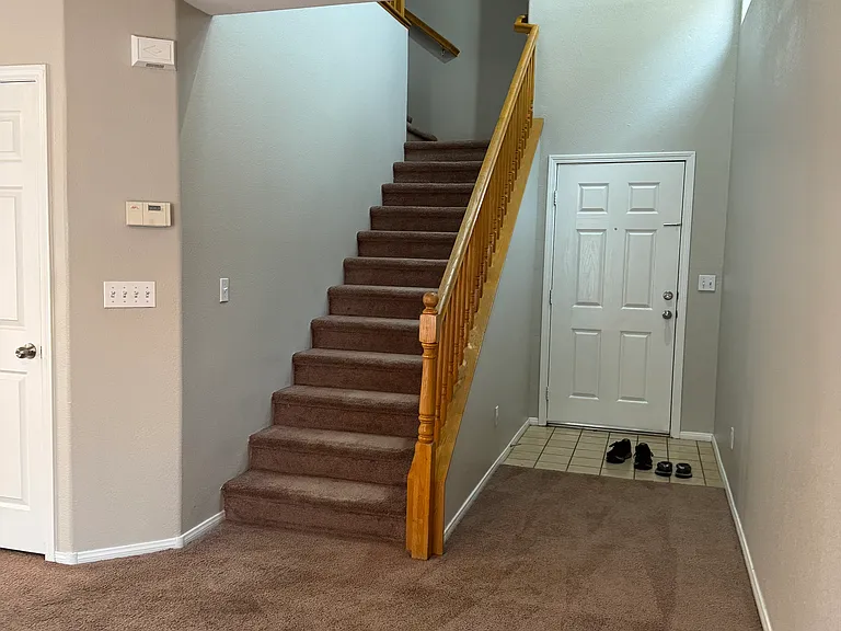 6528 Abbey Door Ct — Photo 2