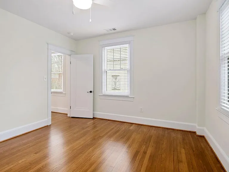3643 Jenifer St NW — Photo 38