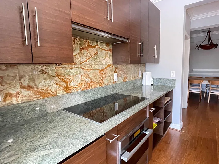 2115 Ganton Grn — Photo 5