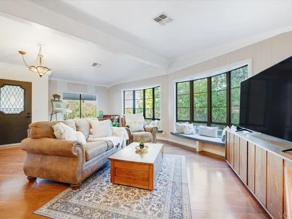 8975 Lawrence Welk Dr Space 394, Escondido, CA 92026