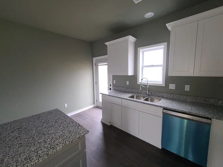 10093 Clearwing Ln #2 — Photo 2