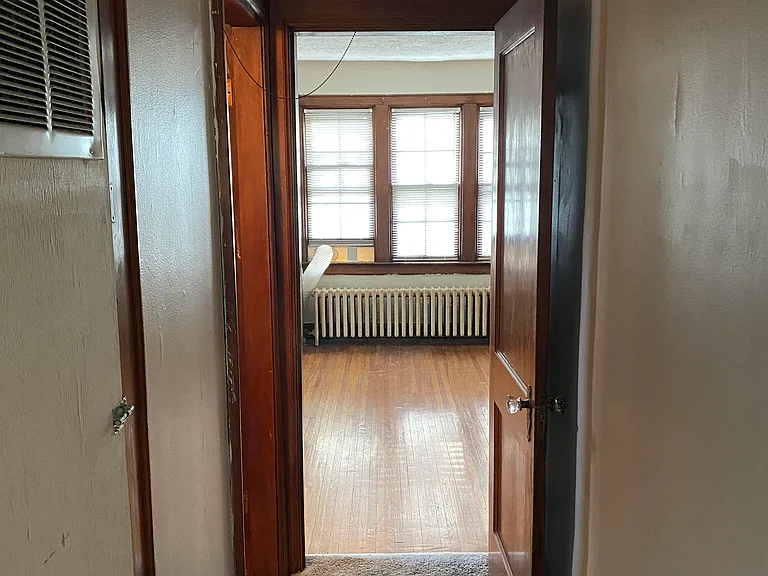 1385 Northwest Blvd #C — Photo 9