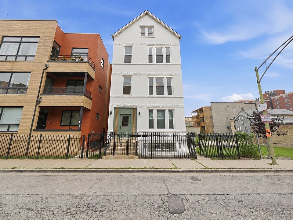1st image of 1514 W Fry St APT 3