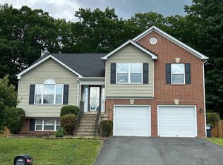 45 Bloomington Ln, Stafford, VA 22554