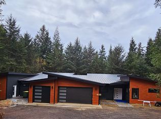 83815 Summerbell Dr, Florence, OR 97439