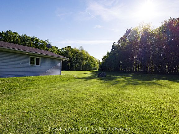 5th image of 310420 Kemble Rock Rd
