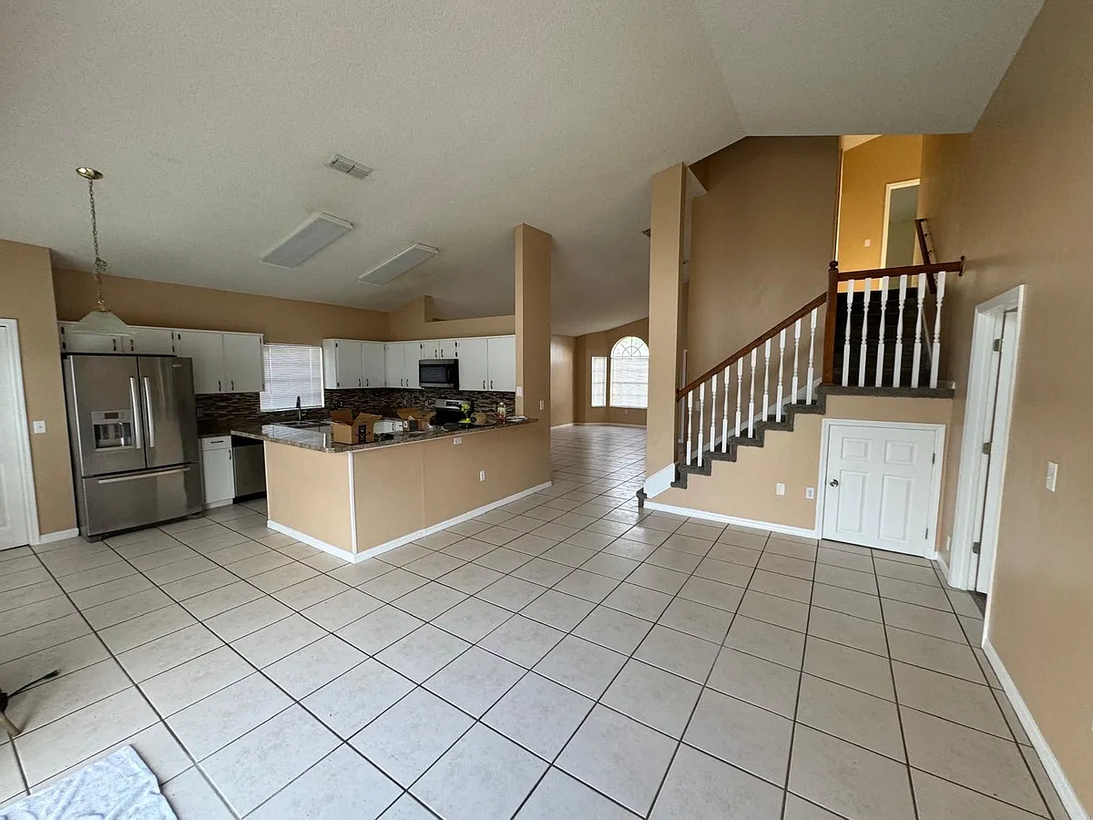 Building Photo - 4313 Creekside Blvd