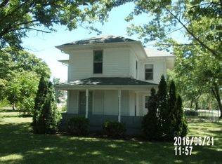 203 N Main St, Rankin, IL 60960