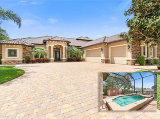 2 Caitlin Ct, Palm Coast, FL 32137