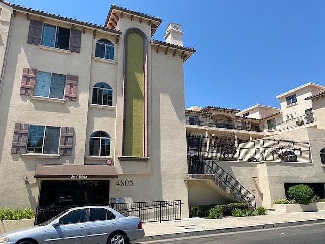1st image of 4805 Bellflower Ave Unit 308