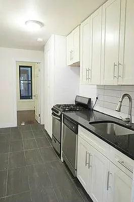 Rented by Keller Williams NYC | media 20