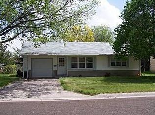 160 Columbia Dr, Julesburg, CO 80737