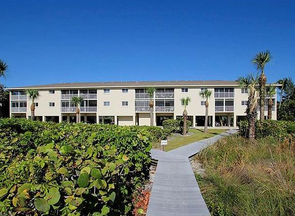 3rd image of 527 E Gulf Dr Unit 102