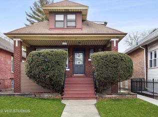 8116 S Bennett Ave, Chicago, IL 60617