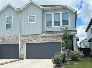 4131 Balboa Dr, Iowa Colony, TX 77583