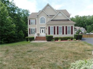 5908 Knightwood Ct, Chesterfield, VA 23832