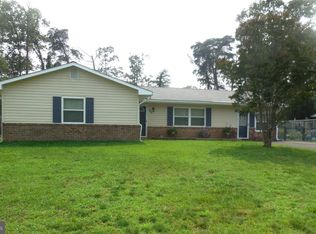 650 University Dr, Waldorf, MD 20602