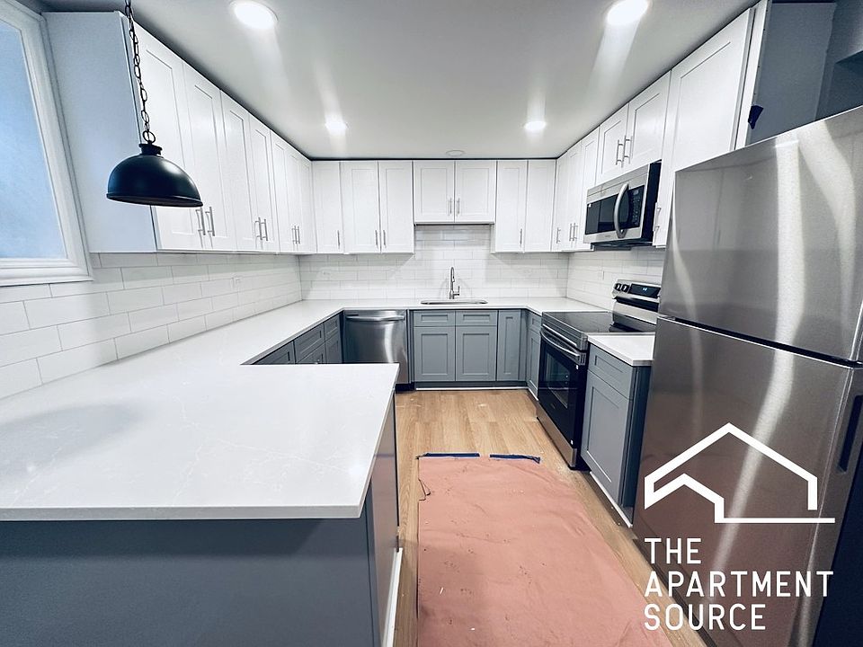 1st image of 907 W Agatite Ave #G