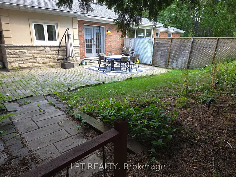 60 Norton Blvd #B — Photo 11