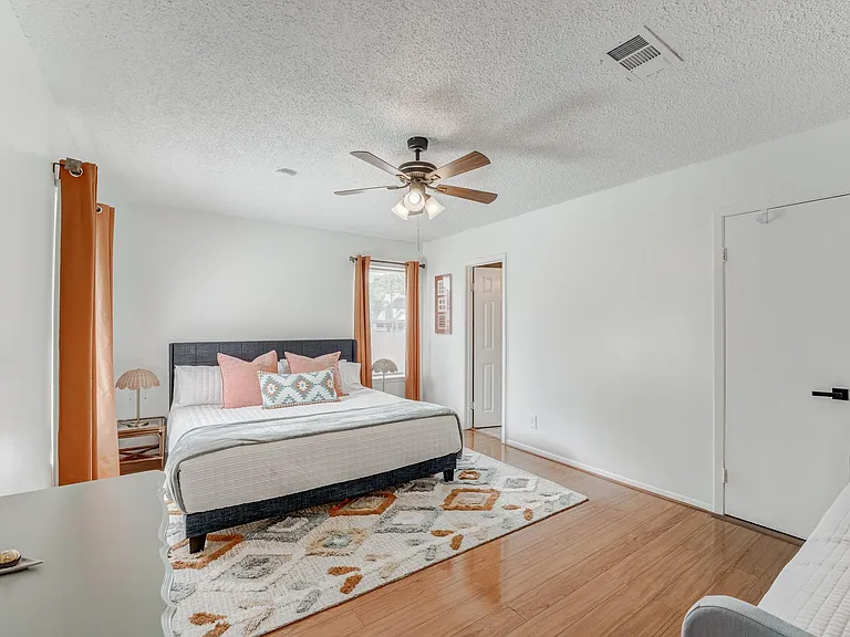 1115 Morris St — Photo 20