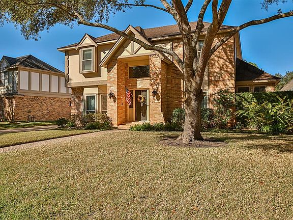 4th image of 20610 Castle Bend Dr