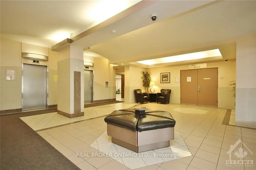 Building Photo - 900 Dynes Rd #1009