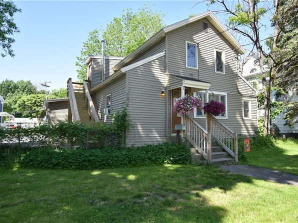 636 Gotham St, Watertown, NY 13601