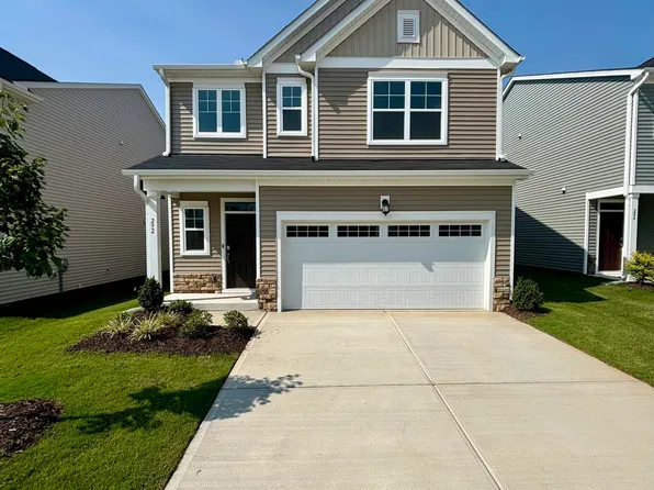 292 Beachcomber Dr, Lillington, NC 27546