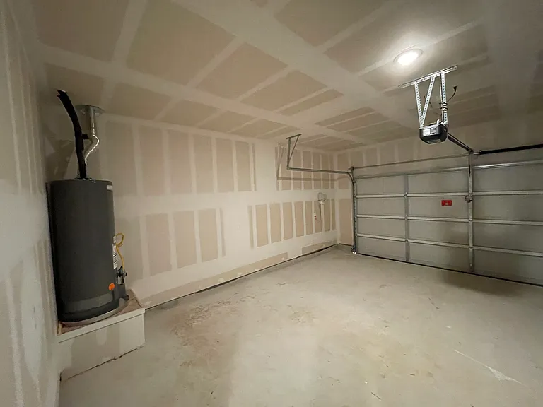173 Golden Bell Way — Photo 3