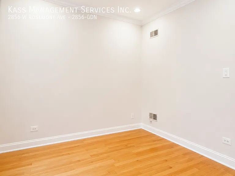 2856 W Rosemont Ave #2856 — Photo 5