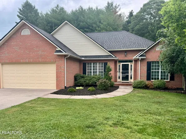 2381 Conners Creek Cir, Knoxville, TN 37932