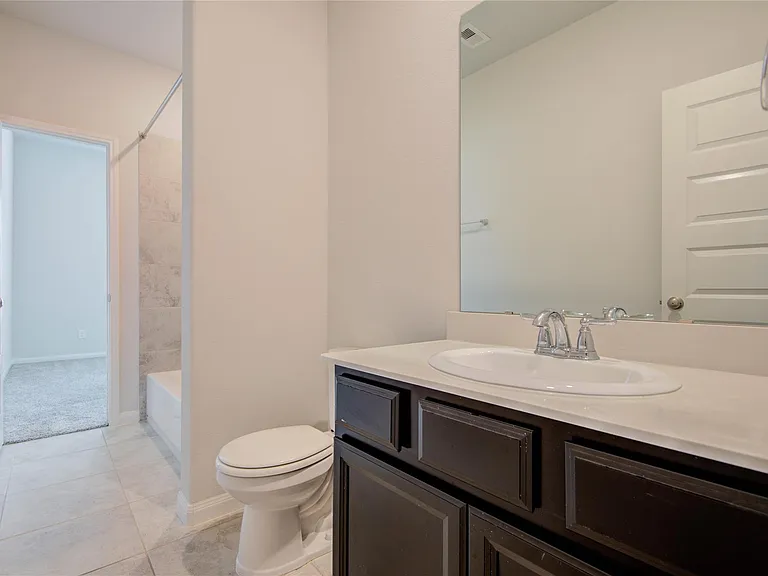 2425 Temple Crag Dr — Photo 29