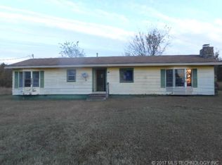 427467 E 1060th Rd, Checotah, OK 74426