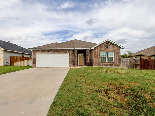 1805 Cornish Ct, Bryan, TX 77801