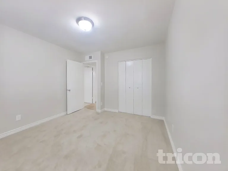 4775 W Morrow Dr — Photo 10