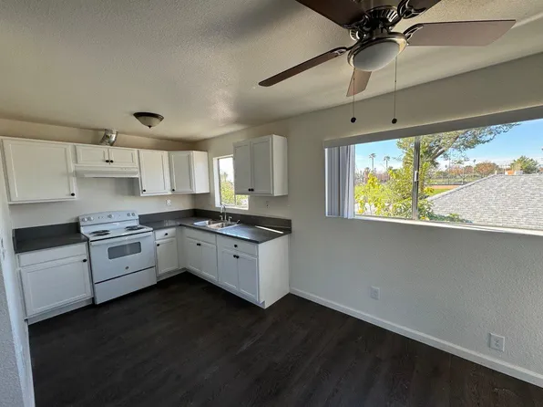 1239 W 14th St APT 13, San Bernardino, CA 92411