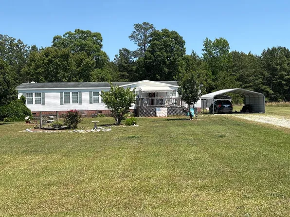 323 Stable Rd, Tarboro, NC 27886