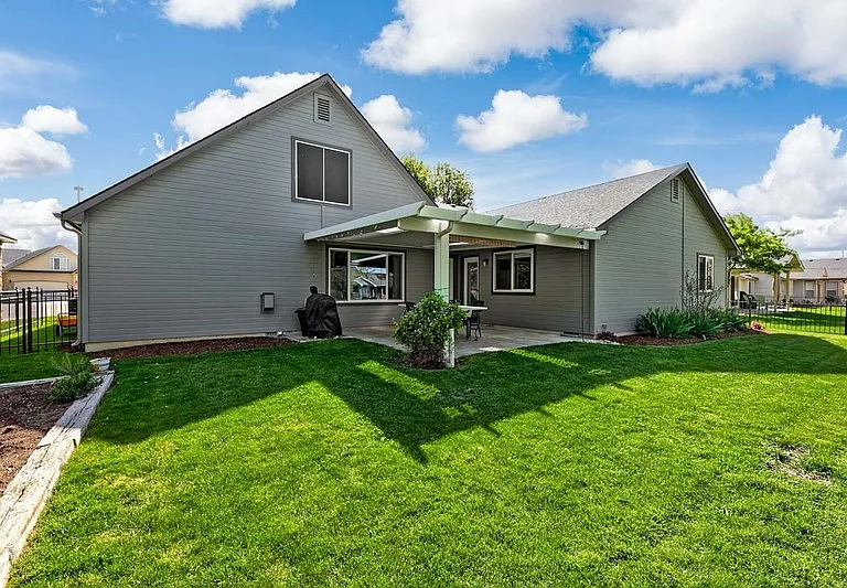 4151 N Clearbrook Pl — Photo 24
