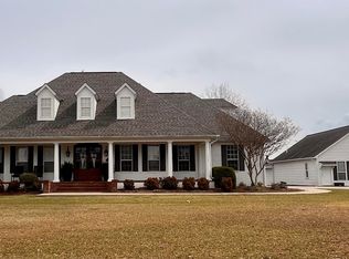 2403 Shannon St, Stuttgart, AR 72160