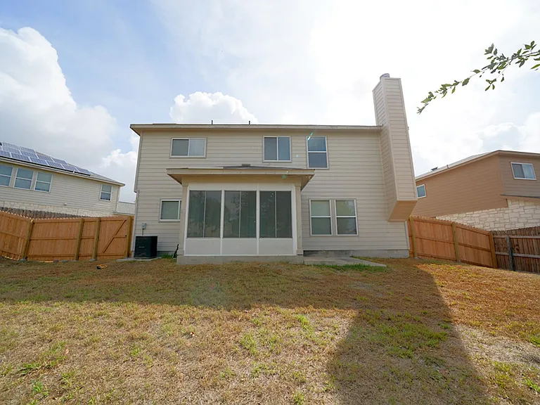 109 Willow Hl — Photo 35