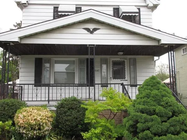 4147 W 49th St, Cleveland, OH 44144